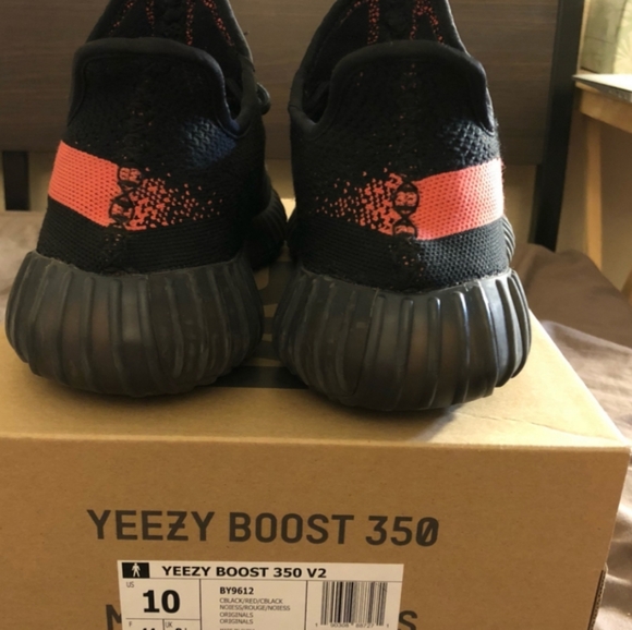 Adidas Yeezy Boost 350 Core Red - Picture 4 of 8